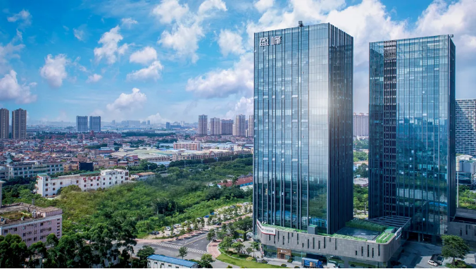 坚定战术聚焦、持续投入研发，环卫服务营收21.62亿、在手年化36.43亿、合同总额445亿