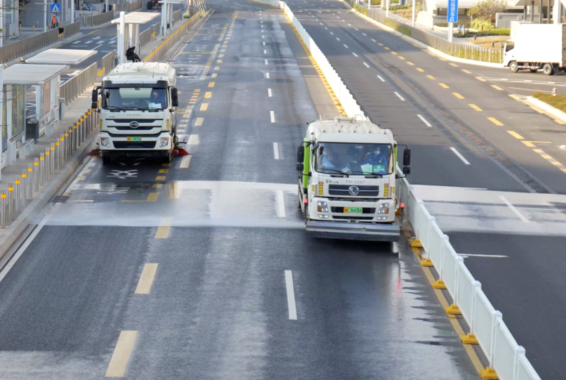 奔赴前列！俄罗斯·专享会官方网站环境环卫设备助力各地打赢疫情防控阻击战！